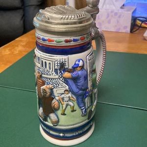 Avon 1984 Baseball stein